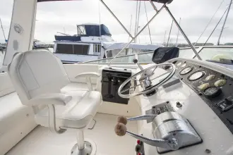 Thumbnail von Bayliner 4788 Pilothouse