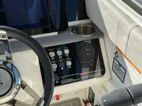 Thumbnail von Sea Ray Sundancer 320