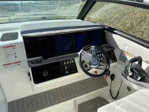 Thumbnail von Sea Ray Sundancer 320