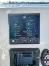 Thumbnail von Boston Whaler 220 Dauntless
