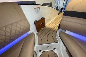 Thumbnail von Sea Ray SLX 280