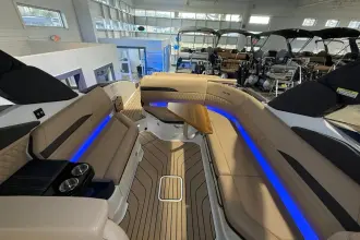 Thumbnail von Sea Ray SLX 280