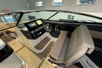 Thumbnail von Sea Ray SLX 280