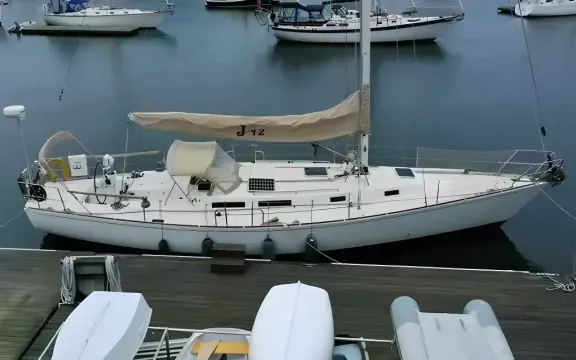 J Boats J42 Canty