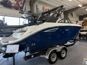 Thumbnail von Sea Ray SDX 230