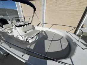 Thumbnail von Boston Whaler 190 Montauk