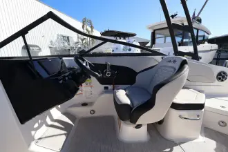 Thumbnail von Sea Ray SPX 210 Outboard