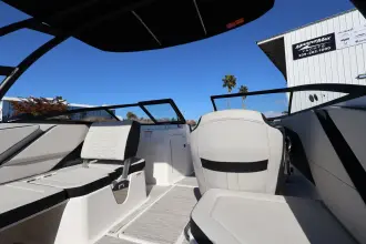 Thumbnail von Sea Ray SPX 210 Outboard