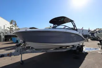 Thumbnail von Sea Ray SPX 210 Outboard