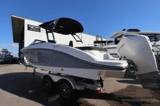 Thumbnail von Sea Ray SPX 210 Outboard