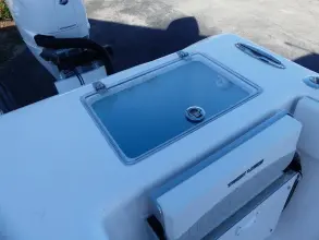 Thumbnail von Twin Vee Powercats 340 Center Console GFX
