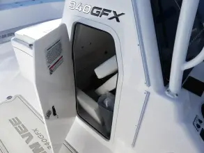Thumbnail von Twin Vee Powercats 340 Center Console GFX