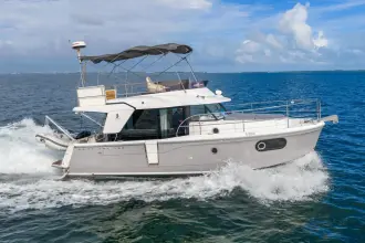 Thumbnail von Beneteau Swift Trawler 30