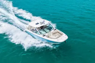 Thumbnail von Boston Whaler 320 Vantage
