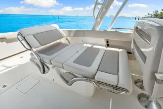 Thumbnail von Boston Whaler 320 Vantage