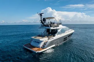 Thumbnail von Azimut S6