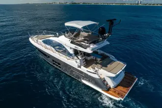 Thumbnail von Azimut S6