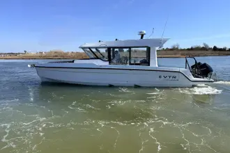Cruisers Yachts 38 VTR EC