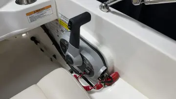 Thumbnail von Boston Whaler 160 Super Sport