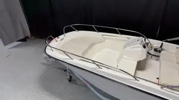 Thumbnail von Boston Whaler 160 Super Sport