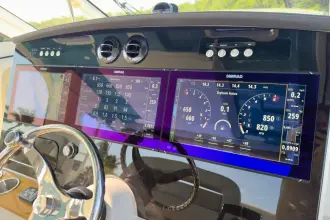 Thumbnail von Boston Whaler 380 Realm