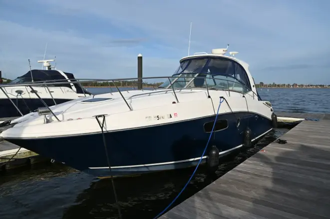 Sea Ray 350 Sundancer 