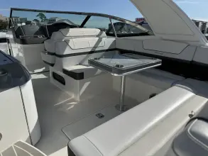 Thumbnail von Formula 350 Crossover Bowrider