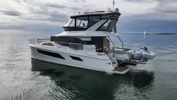 Thumbnail von Aquila 44 Yacht
