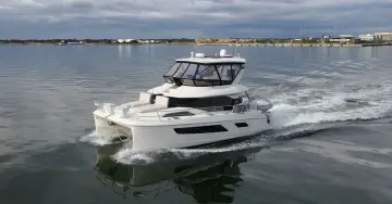 Thumbnail von Aquila 44 Yacht