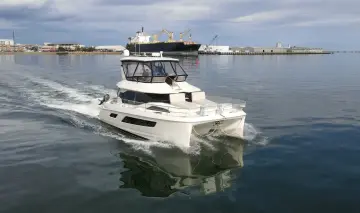 Thumbnail von Aquila 44 Yacht