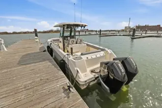 Thumbnail von Boston Whaler 280 Outrage
