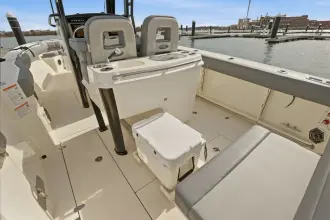 Thumbnail von Boston Whaler 280 Outrage