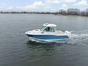 Boston Whaler 285 Conquest Pilothouse