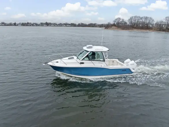Boston Whaler 285 Conquest Pilothouse
