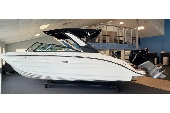 Sea Ray SDX 250 Outboard