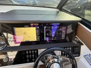 Thumbnail von Sea Ray 320 Sundancer