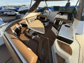 Thumbnail von Sea Ray 320 Sundancer