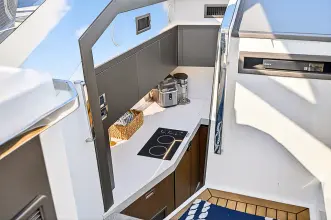 Thumbnail von Galeon 425 HST