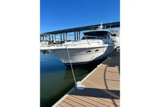 Tiara Yachts 4000 Express