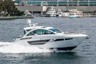 Thumbnail von Cruisers Yachts 50 Cantius