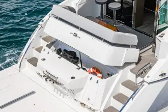 Thumbnail von Cruisers Yachts 50 Cantius