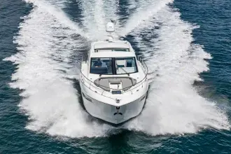 Thumbnail von Cruisers Yachts 50 Cantius