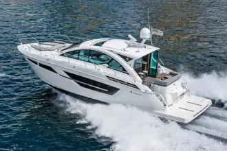 Thumbnail von Cruisers Yachts 50 Cantius
