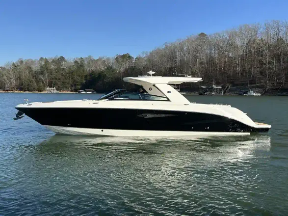 Sea Ray SLX 400
