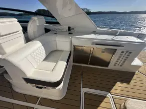 Thumbnail von Sea Ray SLX 400