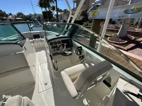 Thumbnail von Boston Whaler 270 Vantage