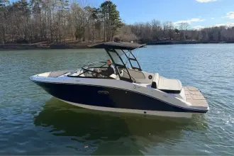 Thumbnail von Sea Ray SPX 210