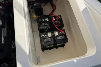 Thumbnail von Sea Ray SPX 210