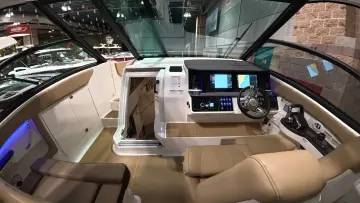 Thumbnail von Sea Ray 320 Sundancer Outboard