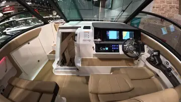 Thumbnail von Sea Ray 320 Sundancer Outboard